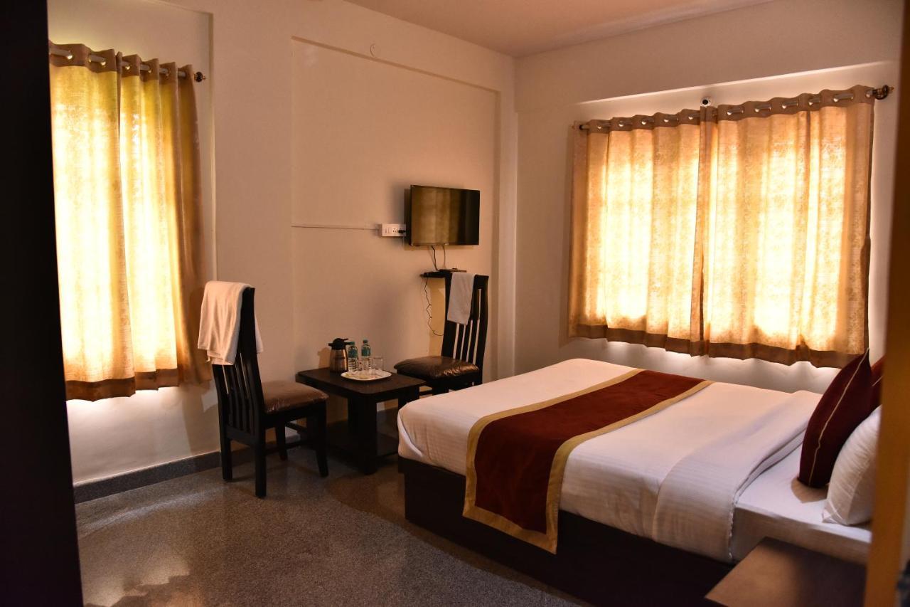 The Banjaara Suites Bangalore Eksteriør bilde